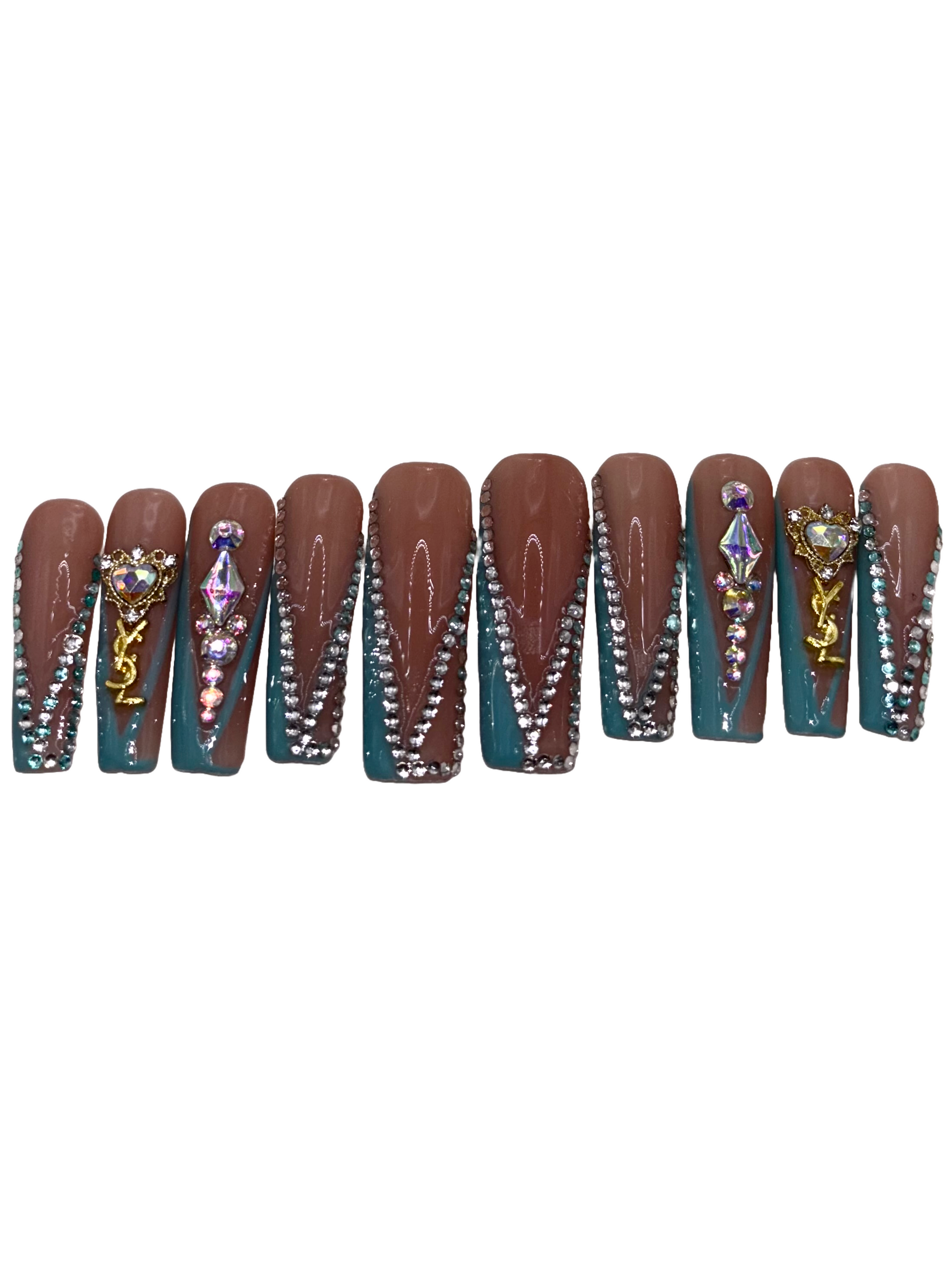 VLUX PRESS ON NAILS image 0